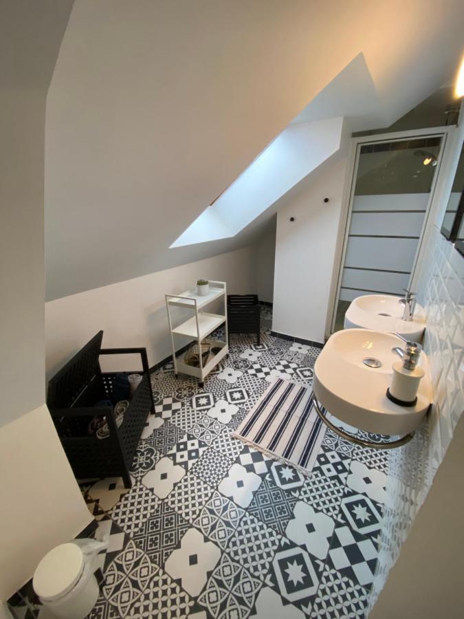 Appartement Hyper Centre Cathedrale Avec Parking Gratuit 아미앵 외부 사진